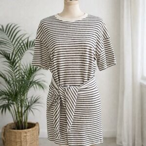 Electric & Rose Bobby Slub Striped Dress Coastal Minimalist Quiet Luxury Small